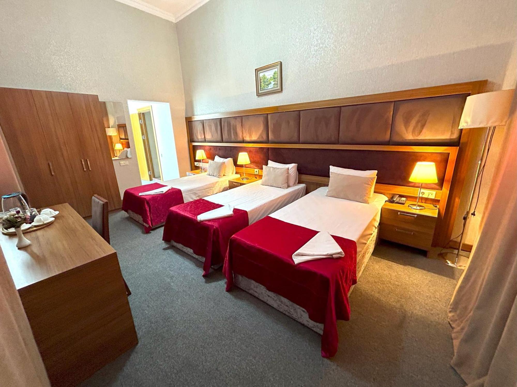 Turkiye Hotel Baku Rum bild