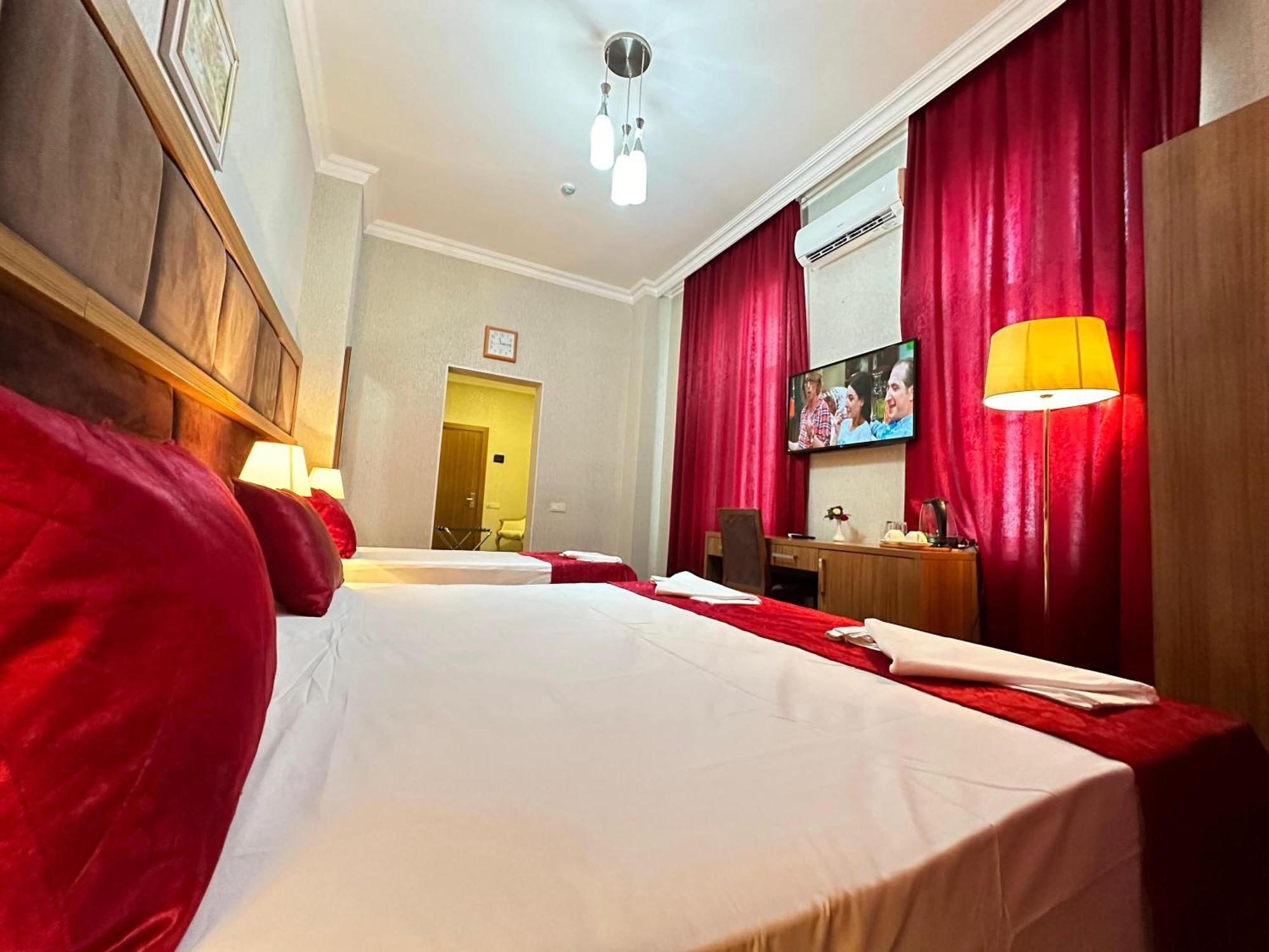 Turkiye Hotel Baku Rum bild