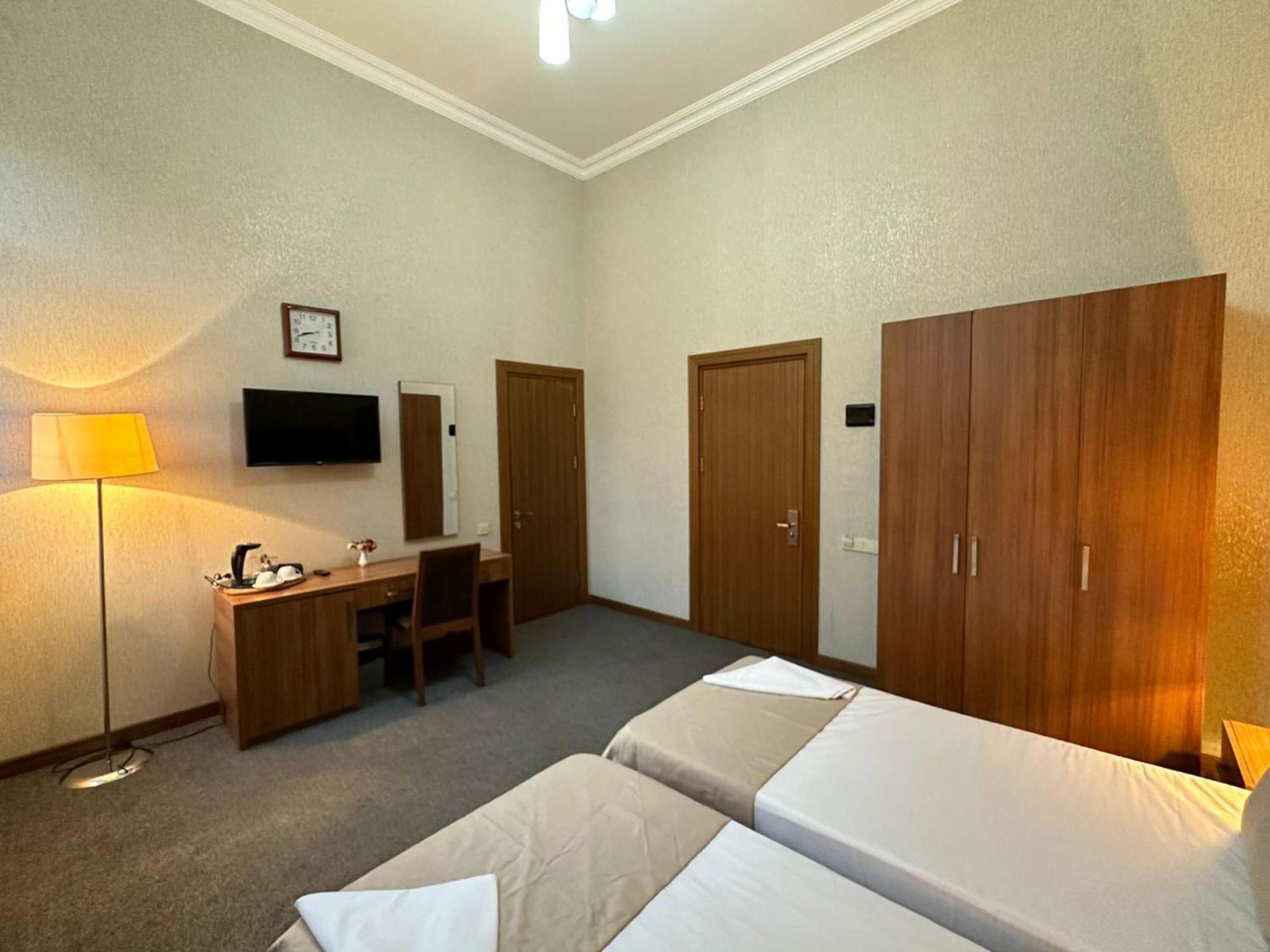 Turkiye Hotel Baku Rum bild